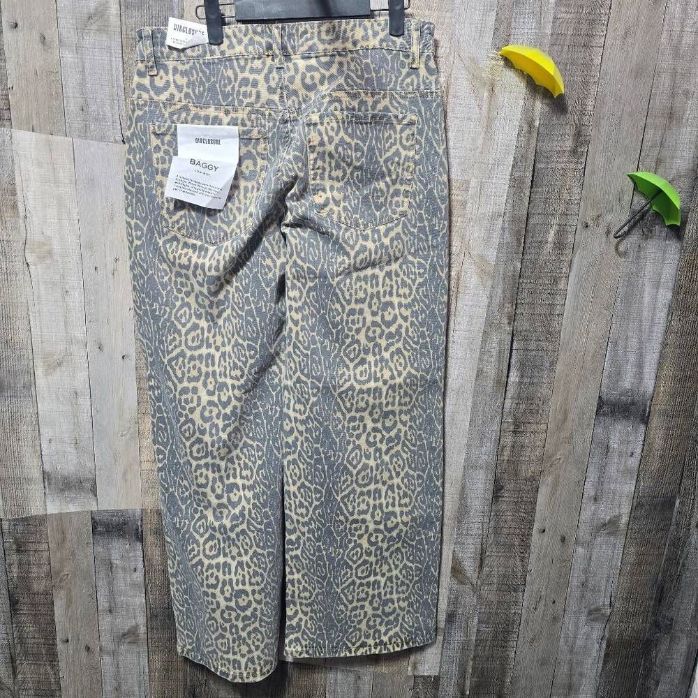Disclosure Cheetah Print Low Rise Baggy Straight Leg Jeans 11/30 NWT Streetwear - Picture 2 of 6